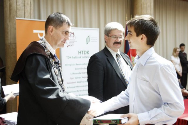kzgazdasgtudomnyiszekci02.jpg
